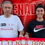Juanfran Betanzos y a Javier Flores “Piru”, los entrenadores del Rociana Athletic