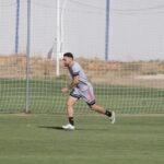 Alberto López no sufre molestias: el lateral sigue un plan preventivo en este inicio de pretemporada