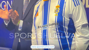 FOTO PORTADA-nuevo - 2025-09-04T183247.433
