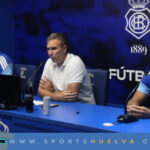 Roan Riera y Matías Chavarría ya lucen la camiseta del Recreativo: «Han elegido este escudo por encima de la categoría»