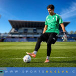 Fernando Padilla, juventud y proyección para reforzar la portería del Recreativo de Huelva