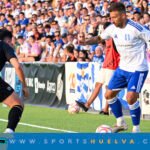 El Atlético Central castiga al Recreativo en su estreno liguero (2-0)