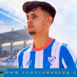 Juanan Toro refuerza la zaga del Bollullos y Stanislav apunta a ser la próxima salida